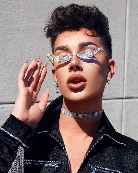 James Charles on Instagram: ““I just took a DNA test and turns out I’m 100% that bitch” - wise words of @lizzobeeating ____ styled by @joeythao photo by @jonsams” Womens Eyewear Frames, Metal Frame Glasses, Face Jewellery, Metal Glasses, Eyeglasses Frames For Women, James Charles, Luxury Eyewear, Estilo Hip Hop, Eye Makeup Art