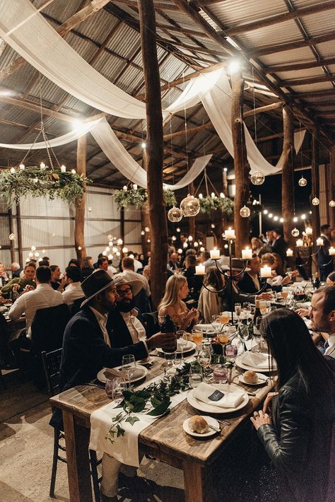 Farm Wedding Ceremony, Farm Wedding Reception, Shed Wedding, Rustic Farm Wedding, Barn Wedding Reception, Rustic Wedding Reception, Barn Wedding Decorations, Country Theme Wedding, Farm Wedding Venue