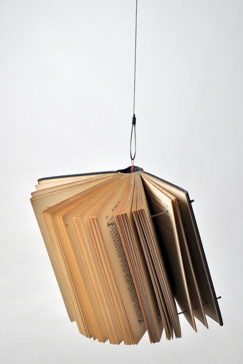 Sculpture Materials, Moving Sculpture, Book Installation, Book Mobile, Steel Welding, Old Book Crafts, Make A Book, Contemporary Books, Welding Rods