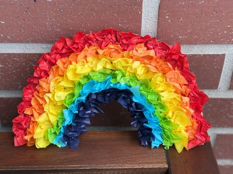 i'm loving this simple rainbow tissue paper craft. 
#loveislove #TGIF #rainbow #tissuepapercraft #tissuepaper #craftconcept Crep Papier, Tissue Paper Craft, Tissue Paper Art, Diy Paper Flowers, Tissue Paper Crafts, Office Decorations, Rainbow Crafts, Learning Time, Floral Birthday