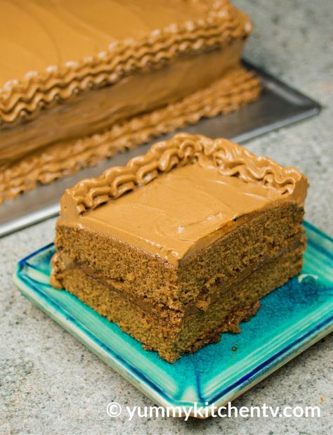 Goldilocks Mocha Cake Recipe, Booze Cakes, Mocha Cake Recipe, Nougat Cake, Chocolate Filling For Cake, Chocolate Mocha Cake, Fluffy Chocolate Cake, Yummy Kitchen, Mocha Frosting