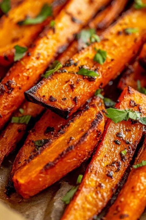 Parmesan Garlic Roasted Carrots Crispy Roasted Carrots, Parmesan Garlic Roasted Carrots, Carrots Healthy Recipes, Carrot Garlic Recipes, Garlic Parmesan Carrots Roasted, Roasted Carrots Side Dish, Garlic Parm Roasted Carrots, Saute Carrots Recipes, Baked Carrots Recipe Healthy