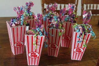 Birthday goodie bags - popcorn bucket with certificate to local theatre. Movie Theatre Birthday Party, Diy Goodie Bags, Birthday Party Goodie Bags, Popcorn Favors, Movie Birthday Party, Birthday Goodie Bags, Popcorn Party, Movie Night Party, Movie Birthday