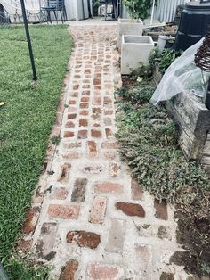 Brick Next To Sidewalk, Brick Walk Ways Pathways, Diy Sidewalks Walkways, Cheap Diy Patio Flooring, Diy Front Walkway Cheap, Diy Sidewalk Ideas Cheap, Easy Diy Walkway, Brick Driveway Diy, Diy Walking Path Backyards