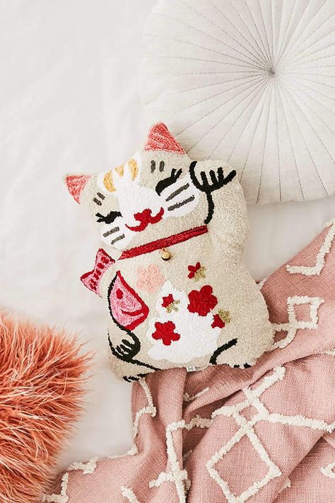 Peach Pillow, Asian Homes, Teen Girl Bedroom, Cat Throw Pillow, Asian Home Decor, Cat Pillow, Maneki Neko, Lucky Cat