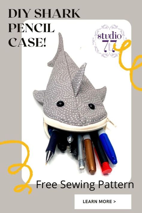 Pencil Case Free Pattern, Shark Pencil Case, Fish Pencil Case, Shark Sewing, Pencil Case Tutorial, Pencil Case Sewing, Pencil Case Pattern, Kids Pencil Case, Diy Pencil Case