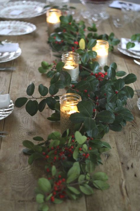 Decorating with Holly for Christmas Dinner Winter Table Decorations, Table Centerpiece Decorations, Christmas Table Centerpieces, Winter Table, Christmas Tablescapes, Christmas Tea, Christmas Table Settings, Noel Christmas, Elegant Christmas