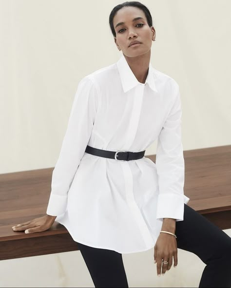 White Shirt Belt Outfit, Oversized Shirt Belt Outfit, White Button Down Shirt With Corset, White Oversized Shirt Outfit, White Oversized Shirt With Lapel Collar, White Collared Shirt Outfit, White Button-up Shirt By Zara, 2023 Winter Fashion, Spring Women Outfits