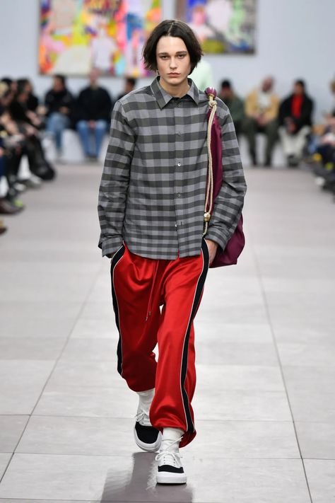 Loewe Ss23, Loewe Fall 2023, Loewe Runway, Loewe Men, Loewe Fall 2023 Menswear, Fashion Man, Mens Fall, Male Beauty, Fall 2024