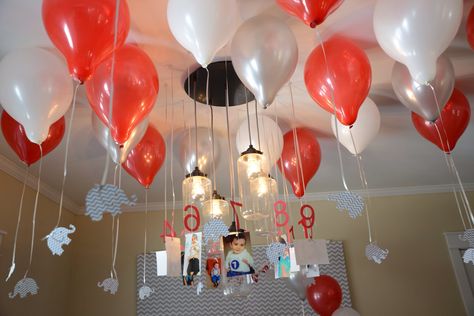 Timeline .. Balloons red and white stuck on ceiling .. With number and baby pictures hanging down. Balloons Stuck To Ceiling, Pictures On String, Balloon Ceiling, Balloon Pictures, Ceiling Art, Ceiling Hanging, Diy Gift Wrapping, Picture Hanging, Birthday Pictures