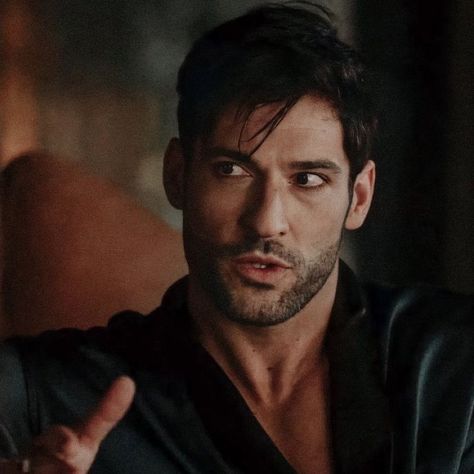 Lucifer Morningstar Pictures, Lucifer Morningstar Icon, Tom Ellis Lucifer, Character Inspiration Male, Lucifer Morningstar, Tom Ellis, Angel And Devil, The Perfect Guy, Sin City