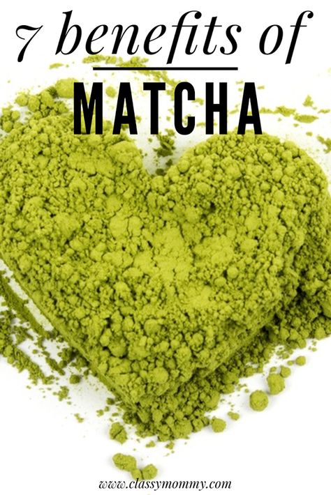 The benefits of drinking matcha. Why you should consider ordering a matcha latte or other matcha drink! #matcha #health #wellness #latte #coffee #drink Macha Green Tea, Matcha Green Tea Benefits, Macha Tea, Matcha Muffins, Matcha Tea Recipes, Matcha Drink Recipes, Matcha Tea Benefits, Benefits Of Matcha, Matcha Latte Recipe