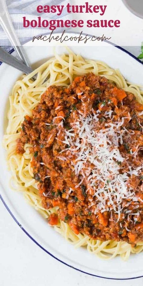 Turkey Bolognese Sauce, Easy Bolognese, Slow Cooker Bolognese Sauce, Turkey Spaghetti, Slow Cooker Bolognese, Turkey Italian Sausage, Homemade Bolognese, Turkey Bolognese, Bolognese Sauce Recipe