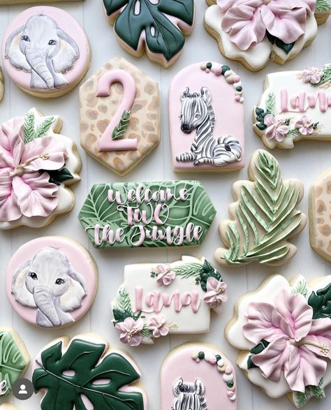 Two Wild Royal Icing Cookies, Safari Sugar Cookies, Welcome Two The Jungle, Safari Baby Shower Cookies, Girl Safari Party, Safari Baby Shower Girl, Jungle Baby Shower Decorations, Jungle Safari Cake, Baby Sprinkle Decorations