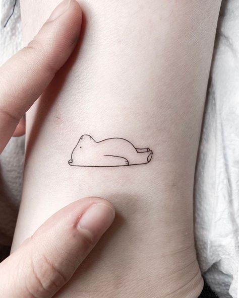 Fine line moody bear inked on an ankle by @firstjing Moutain Tattoos, Dr Tattoo, Polar Bear Tattoo, Bear Tattoo Designs, Belly Tattoos, Mom Tattoo Designs, Bear Tattoos, Bear Tattoo, Small Hand Tattoos