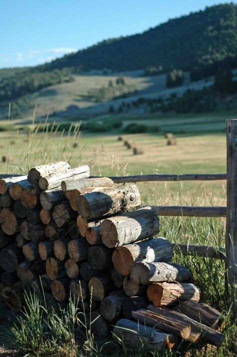 Rustic Romance, Big Sky Country, Country Lifestyle, Ranch Life, Farms Living, Down On The Farm, Country Farm, Big Sky, The Ranch