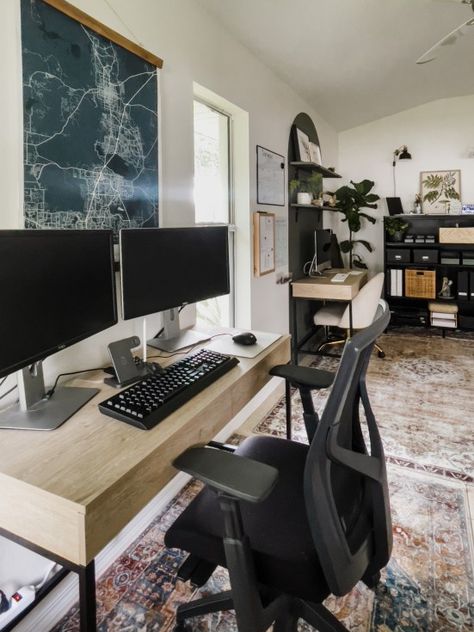 Home Office Middle Of Room, Home Office Couple Layout, Two Work Stations Home Office, Shared Home Office With Husband, Couple Office Ideas, His And Her Office Space Home, His And Her Office, Home Office For Two People, His And Hers Office