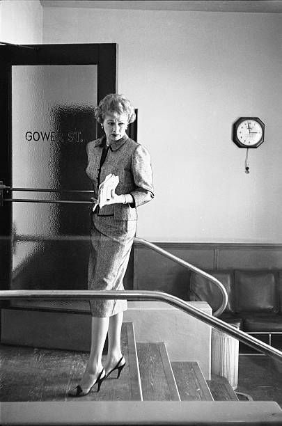 Lucille Ball Lucy Arnaz standing by office door to Desilu Studios, Hollywood, California, August 1959. (Photo by Leonard McCombe/The LIFE Picture Collection/Getty Images) Lucille Ball Costume, I Love Lucy Costume, Ball Outfits, Book Signing Event, Desi Arnaz, Johnny Carson, Tv Icon, Office Door, Lucille Ball