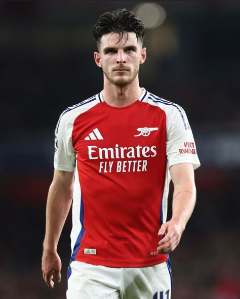 Declan Rice Haircut, Boyfriend Fashion, Declan Rice, Arsenal Football Club, Arsenal Football, Boyfriend Style, Football Club, Arsenal, Mls