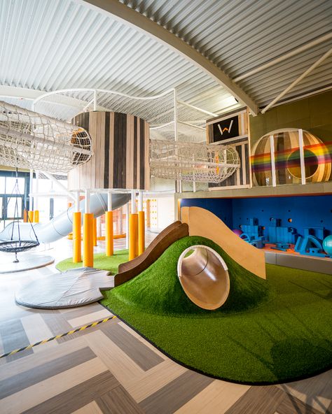 Indoor Soft Play Area, Diy Indoor Playground, Indoor Playground Business, Mall Play Area, Inside Playground, Kids Play Area Indoor, Child Care Center Design, Children Play Area, Kids Play Centre