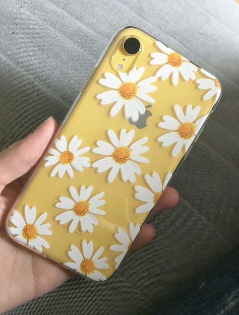 Image in phone 📱☏📞 collection by Zahraa A. Aljaleel Yellow Phone Case Ideas, Carcase Iphone, Iphone Xr Cases, Tumblr Phone Case, Phone Case Diy Paint, Casing Iphone, Diy Iphone Case, Yellow Iphone, Case Ideas