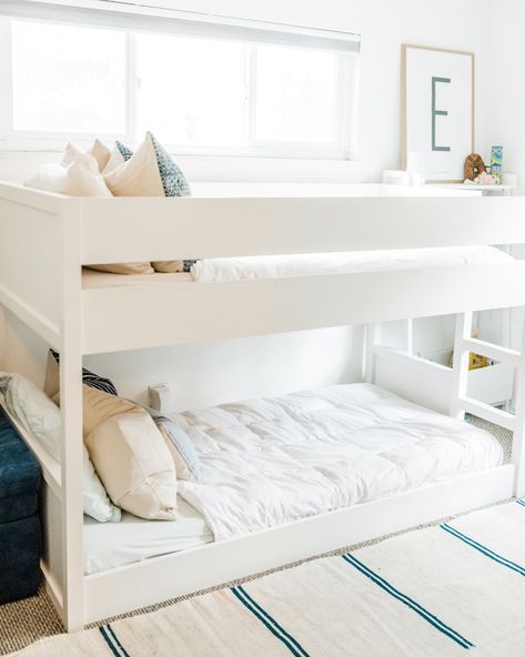 Bunk Bed Boys Room, Beds Small Spaces, Small Bunk Beds, Olive Room, Best Bunk Beds, Bunk Beds Small Room, Bunk Beds For Boys Room, Modern Bunk, Bunk Beds Boys