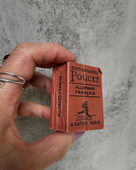 Miniature French dictionary. Get your reading glasses out! That’s some tiny print. #tinybooks #miniaturebook #frenchdictionary #miniatures French Dictionary, Dictionary Book, Tiny Prints, Miniature Books, June 21, Vintage Miniatures, Early 1900s, Reading Glasses, Etsy App