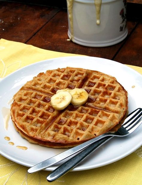 Vegan Sourdough Waffles Food Network Sugar Cookie Recipe, Sourdough Waffles Recipe, Sourdough Waffle Recipe, Easy Sourdough Starter, Make Sourdough Starter, Sourdough Waffles, Sourdough Sandwich Bread, Vegan Waffles, Sourdough Sandwich