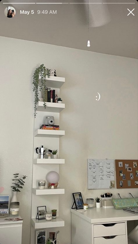 Renting Room Ideas, Room Ideas Bookshelves, Small Square Bedroom Ideas, Bedroom Ideas Shelves, Ikea Shelf Decor, Basic Aussie Girl Room, Shelf Ideas For Bedroom, Shelf Decoration Ideas, Room Decor Small Bedroom