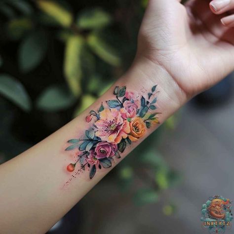 Wrist Tattoo Designs For Women, Colour Tattoo For Women, Wrist Tattoo Cover Up, Wrist Tattoo Designs, Cool Wrist Tattoos, Flower Wrist Tattoos, Beautiful Flower Tattoos, Fire Tattoo, Wrist Tattoos For Women