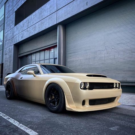 By @RDBLA Challenger Wrap, Dodge Challenger Custom, Dodge Challenger Scat Pack, Dodge Demon, Dream Cars Bmw, Dodge Charger Srt, Vinyl Wrap Car, Wide Body Kits, Jeep Dodge