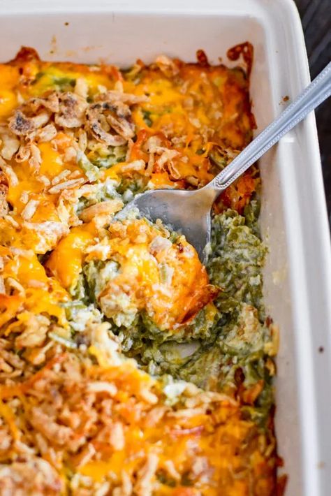 Whip up a classic green bean casserole in no time! Our recipe serves 12, making it perfect for big gatherings like Thanksgiving dinner! Loaded Green Bean Casserole, Delicious Green Bean Casserole, The Best Green Bean Casserole, Crockpot Beef And Broccoli, Creamy Crockpot Chicken, Delicious Green Beans, Best Green Bean Casserole, Homemade Green Bean Casserole, Green Bean Casserole Recipe