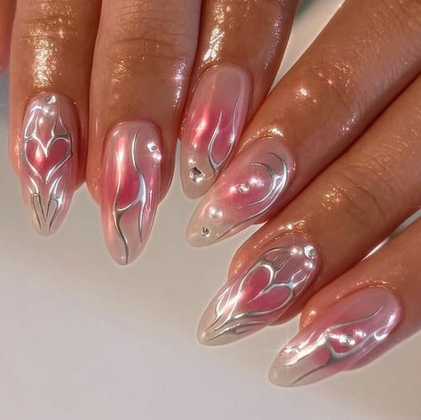 Pink Aura Nails With Chrome, Japanese Hard Gel Nails, Dreamy Nail Art, Chrome Aura Nails, Pink Aura Nails, White Chrome Nails, Silver Nail Designs, Aesthetic Nail, Daily Nails