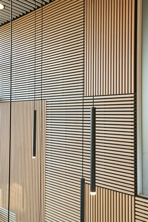 Close-up of Gustafs Linear Rib System installation possibilities. Tv Accent Wall Ideas Mounted Tv, Vertical Slats Wall, Wooden Walls Living Room, Wooden Panel Wall, Wooden Wall Cladding, Wall Design Home, Timber Wall Panels, Wooden Panelling, Timber Battens