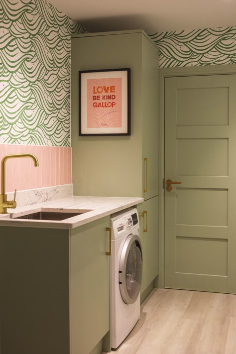 15 Colourful Utility Rooms | Houzz UK Utility Room Boot Room Ideas, Laundry Colour Ideas, Colorful Utility Room, Windowless Utility Room, Scandi Utility Room, Utility Flooring Ideas, Utility And Shower Room Ideas, Colourful Utility Room, Utility Room Colours