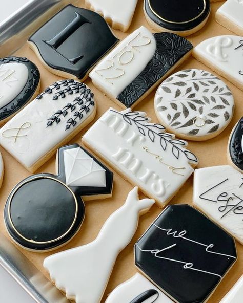 Black White Gold Wedding Cookies, Halloween Wedding Cookies, Black And White Wedding Cookies, Black Tie Wedding Favors, Rehearsal Dinner Cookies, Bride Cookies, White Bachelorette, Wedding Shower Cookies, Jordan Wedding