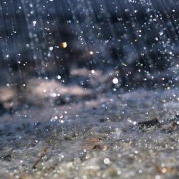 David De Lossy/Photodisc/Getty Images Foto Macro, Rain Falling, Pueblo Colorado, Foto Top, I Love Rain, Hail Storm, Rain Storm, Love Rain, Singing In The Rain