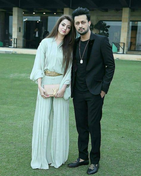 49.8k Likes, 147 Comments - Bollywood Style (@bollywoodstyle) on Instagram: “Stylish Couple : Singer Atif Aslam With His Wife Sara Bharwana. Follow  @BollywoodStyle for more…” Sara Bharwana, Sana Javed, Celebrity Couple, Nikkah Dress, Atif Aslam, Pakistani Wedding Outfits, Bollywood Couples, Salwar Kamiz, Stylish Couple