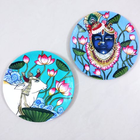 Pichwai Art Paintings Krishna, Pichhavai Painting, Bhagwan Painting, Pichwai Plates, Pichwai Art Paintings, Traditional Art Painting, Pichwai Art, Pichwai Painting, Ganesh Art Paintings