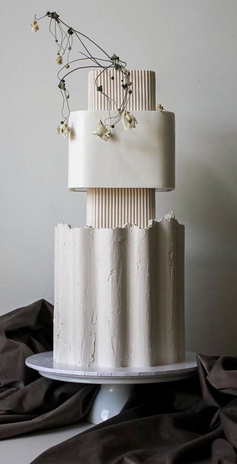 Cake Ideas Beach, Buttercream Ganache, Textured Wedding Cakes, Modern Cake, Wedding Cake Ideas, Elegance Wedding, Modern Cakes, Luxury Wedding Cake, Amazing Wedding Cakes