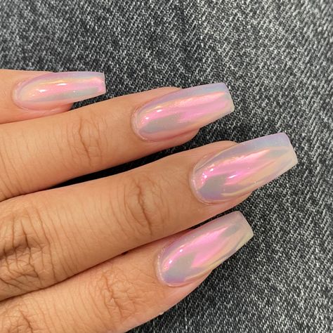 Iridescent Nails Coffin, Clear Opal Nails, Irrdesent Nails, Iridescent Pearl Nails, Oyster Chrome Nails, Iridescent Square Nails, Light Purple Iridescent Nails, Iredecent Nails Ideas, Irradecent Nail Designs