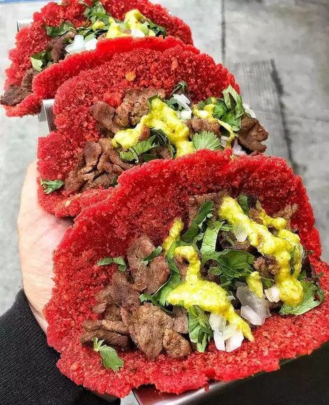 [I ate] Flamin' Hot Cheetos Tacos - Imgur Hot Cheetos, Junk Food Snacks, Food Babe, Fat Foods, Mexican Food Recipes Easy, Food Therapy, Yummy Comfort Food, Fair Food Recipes, Food Recepie