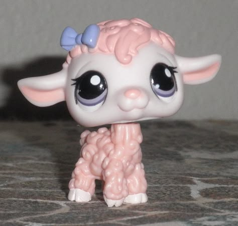 1670 Kawaii Cutecore, Littlest Pet Shops, Lps Toys, Lps Pets, Lps Littlest Pet Shop, Cute Angel, Fairycore Cottagecore, Littlest Pet Shop, Cute Toys