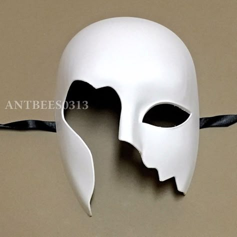 Masquerade Men, White Masquerade Mask, Creepy Masks, Costume Masquerade, Prom Costume, Mask Aesthetic, Mask Drawing, Mask Shapes, Half Mask