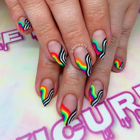 Groovy Nails Acrylic, 80’s Nails, Pop Art Nail Art, Groovy Nail Designs, 80s Nail Designs, Neon Gel Nails, 90s Nail Designs, 80 Nails, 90s Nail Art