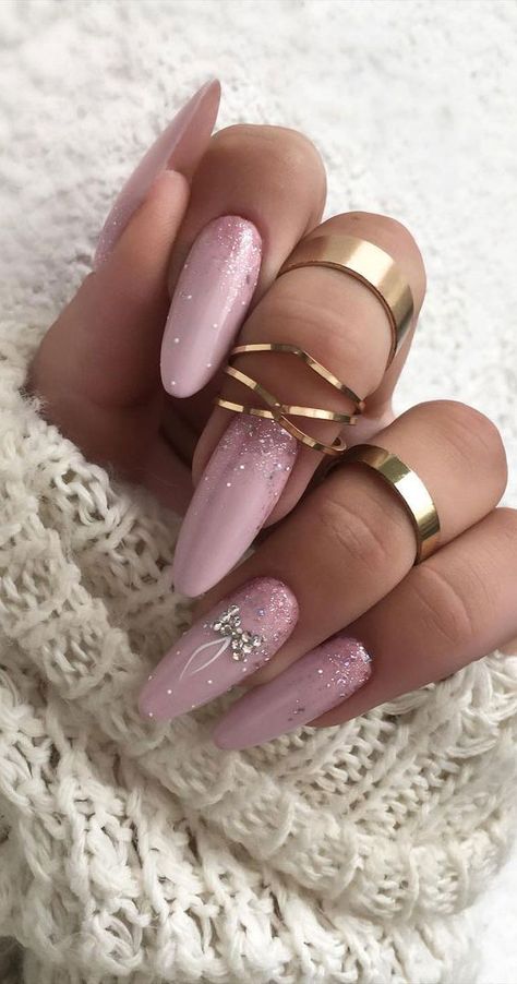 baby pink shimmery nails, almond shape nails, winter nails design, winter nails colours, winter nails coffin, nail trends winter 2021, winter nails 2021, winter nails 2021 coffin, winter nails acrylic Almond Nails Pink, Occasion Nails, Nail Art Noel, Baby Pink Nails, Pedicure Manicure, Nail Colors Winter, Winter Nails Acrylic, Almond Shape Nails, Almond Nails Designs