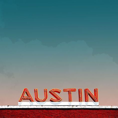 Austin Tx Outfits, Austin Name, Diy Textured Art, Houston Map, Austin Texas Travel, Texas Aesthetic, Textured Art Canvas, Austin Travel, River Hotel