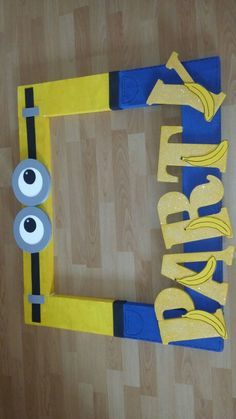 Minion's Photo Frame Minion Birthday Cake Ideas, Minion Bday Party Ideas, Minion 3rd Birthday Party, Minions Birthday Party Ideas, Minion Photo Booth, Birthday Party Quotes, Minion Birthday Party Ideas, Minion Themed Birthday Party, Minions Party Ideas