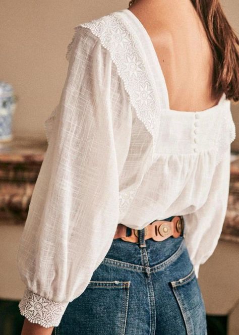 Sezane Cleo Blouse Review Autumn 2020 Sezane Blouse, Mode Boho, Fall Capsule Wardrobe, Moda Vintage, White Blouse, Parisian Style, Minimalist Fashion, Capsule Wardrobe, Fashion Blog