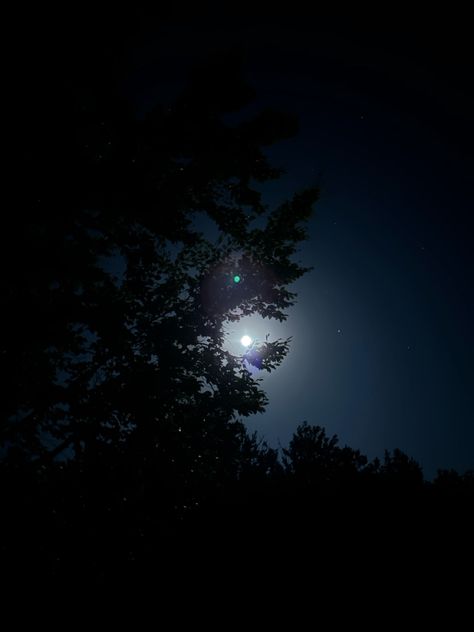 #night #moon #fullmoon #tree #stars #dark #aesthetic #aestheticphotos #summernights Stars Dark Aesthetic, Mid Night, Night Moon, Dark Aesthetic, Midnight Blue, Moon, Stars, Pins, Blue